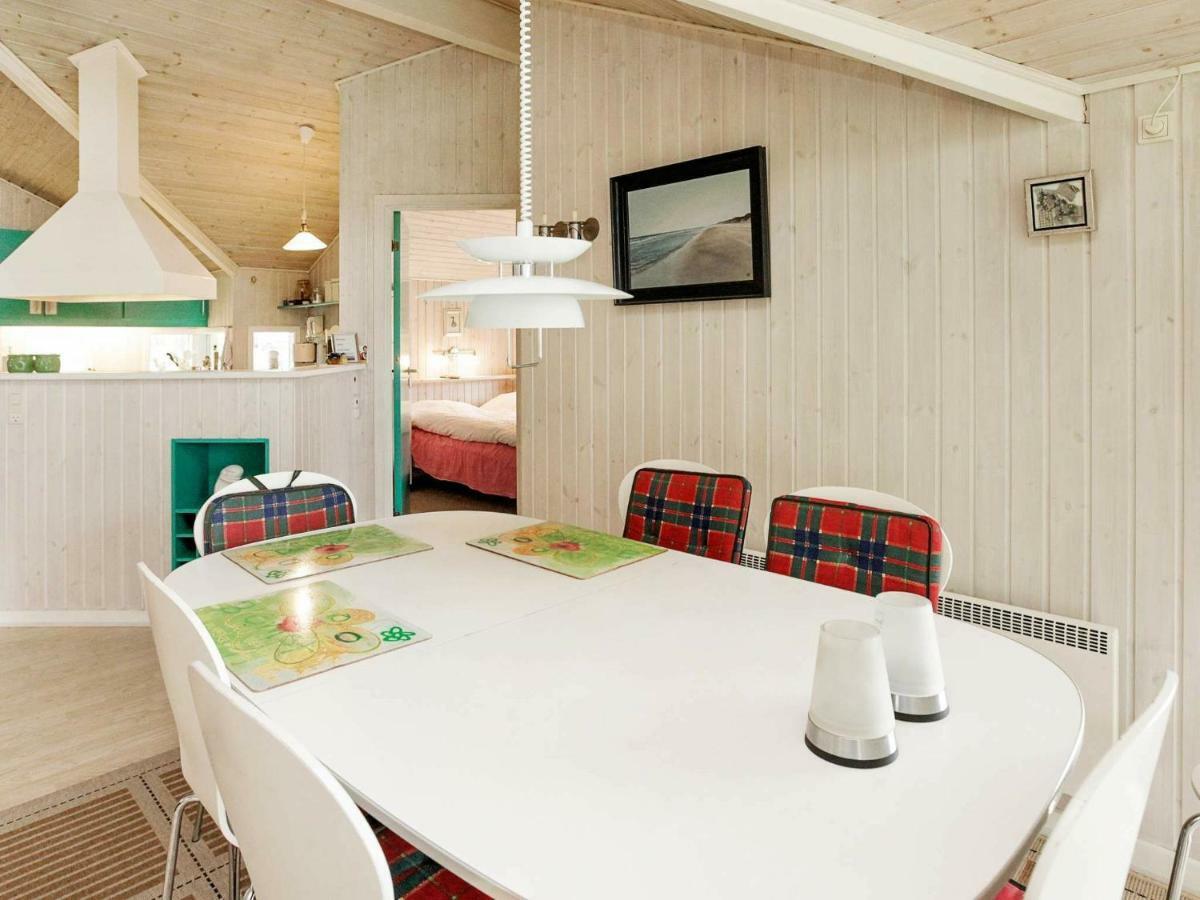 6 Person Holiday Home In אוטרופ מראה חיצוני תמונה